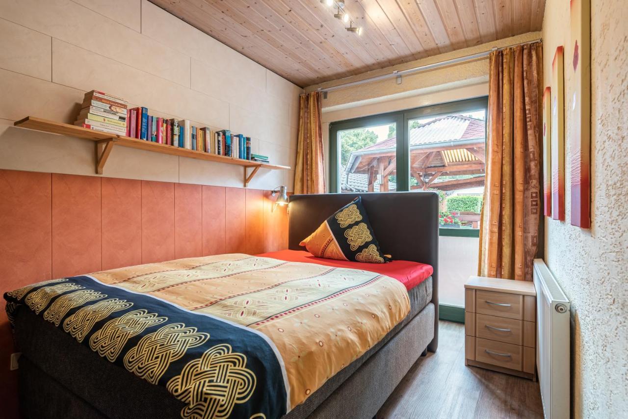Land-hotel Zum Schwan, Garni Weilerswist-metternich, 3 E-ladestationen, Naehe Phantasialand, Palmenparadies Euskirchen Hotel Weilerswist